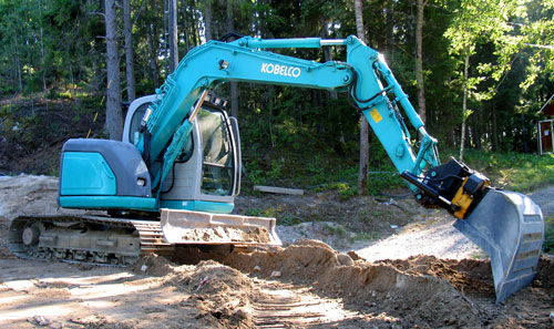 экскаватор Kobelco SK 70 SR