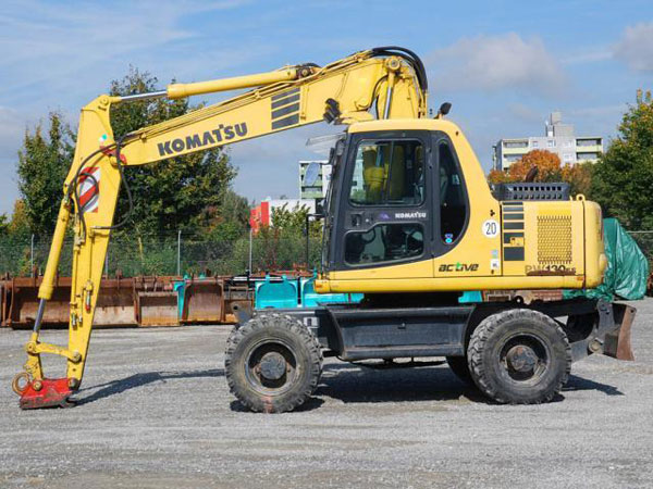 экскаватор Komatsu PW130-6