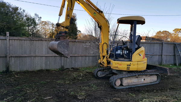 экскаватор New Holland EH35