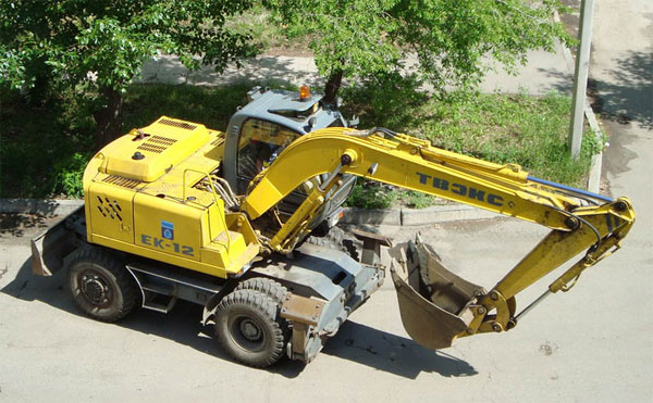 экскаватор Твэкс ЕК-12